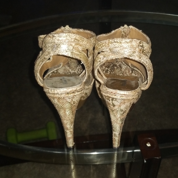 Michael Antonio Gold Snakeskin Zip Up Heels - Picture 4 of 8